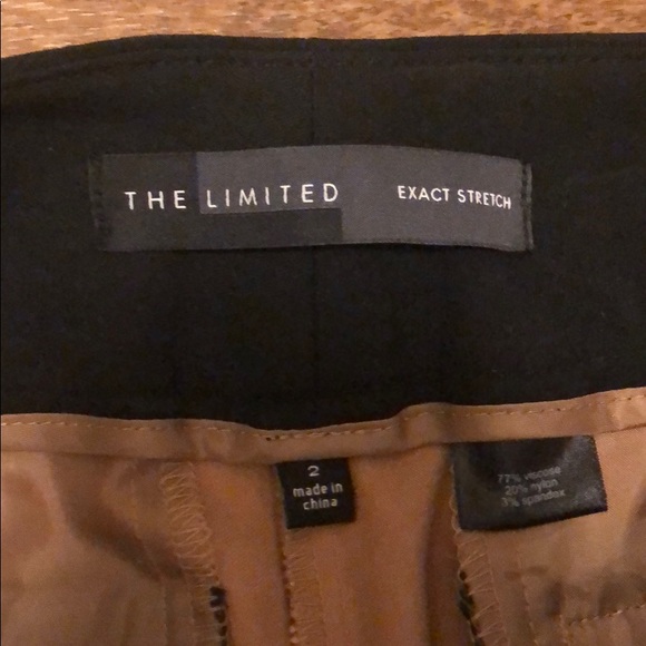 The Limited ankle pants. Size 2 - Picture 2 of 3
